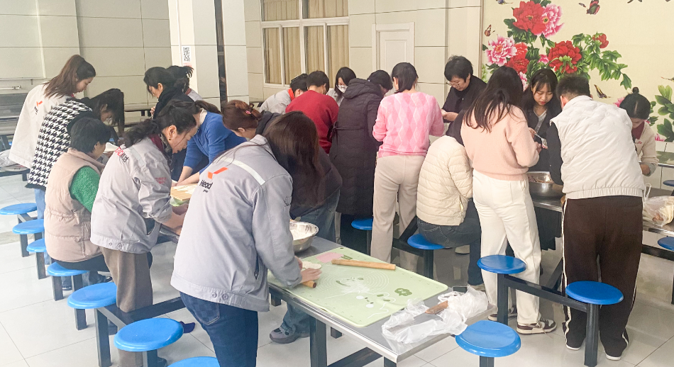 冬至大如年 人间小团圆 | 拉斯维加斯9888集团组织冬至包饺子活动